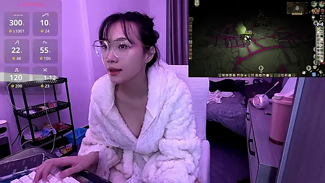 Snapshot of Linbaibai chatting on 11.29.25 Linbaibai online show from 11.29.25