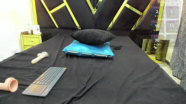 agatha fit online show from 07.15.26