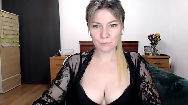 ParadiseAlina online show from 11.06.25