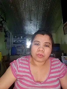 hotlyn45 online show from 02.16.26