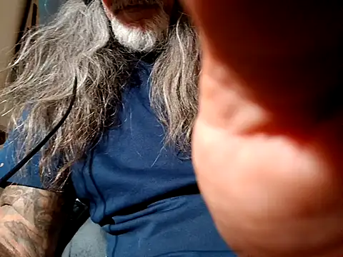 crassanova online show from 12.15.25