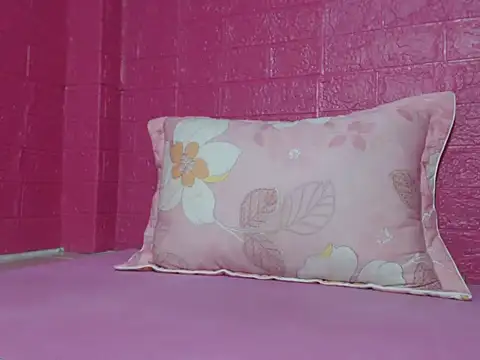 YummyDripCum online show from 01.08.26