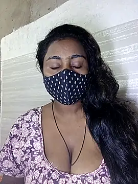 Snapshot of Schii69 chatting on 11.16.25 Schii69 online show from 11.16.25