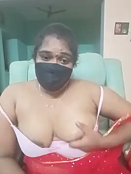 Snapshot of sujuta chatting on 09.22.25 sujuta online show from 09.22.25