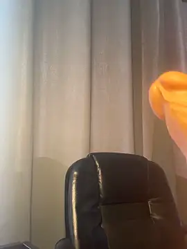 Snapshot of -RAHELA- chatting on 10.19.25 -RAHELA- online show from 10.19.25