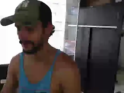 Snapshot of mochakkdj chatting on 12.20.25 mochakkdj online show from 12.20.25