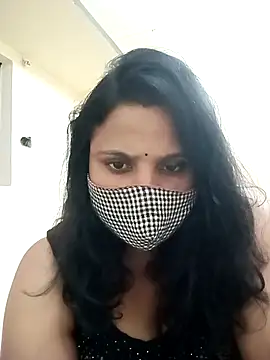 Shikha-mehra7 online show from 11.05.25