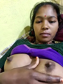 Snapshot of Fasfas2 chatting on 11.14.25 Fasfas2 online show from 11.14.25