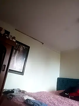 Snapshot of -AngelNova- chatting on 12.15.25 -AngelNova- online show from 12.15.25