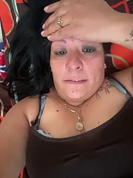 Snapshot of nimsix chatting on 10.26.25 nimsix online show from 10.26.25