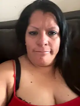 Snapshot of nimsix chatting on 12.03.25 nimsix online show from 12.03.25