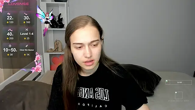 Snapshot of Alisa__Kelly chatting on 09.10.25 Alisa Kelly online show from 09.10.25