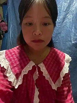 Snapshot of O_o_UwU_o_O chatting on 09.13.25 O o UwU o O online show from 09.13.25