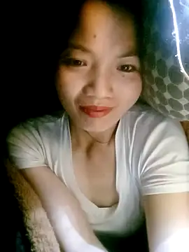 ngan-cute online show from 10.26.25