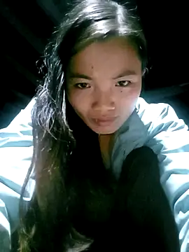 ngan-cute online show from 10.28.25