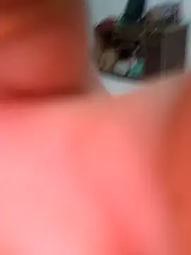 Snapshot of angel_ridhi chatting on 10.02.25 angel ridhi online show from 10.02.25