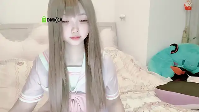 Snapshot of liuruyuan888 chatting on 10.12.25 liuruyuan888 online show from 10.12.25