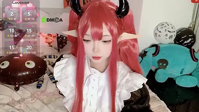 Snapshot of liuruyuan888 chatting on 10.31.25 liuruyuan888 online show from 10.31.25