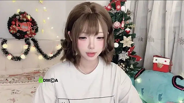 Snapshot of liuruyuan888 chatting on 12.21.25 liuruyuan888 online show from 12.21.25