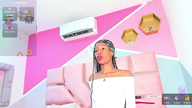 Snapshot of Cattaleyyaxxx chatting on 11.21.25 Cattaleyyaxxx online show from 11.21.25