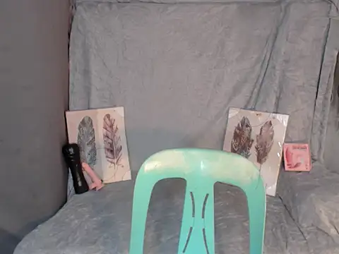 SerenityFoxx online show from 10.25.25