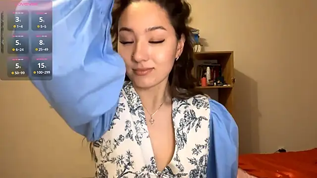 Sakuravice online show from 10.13.25