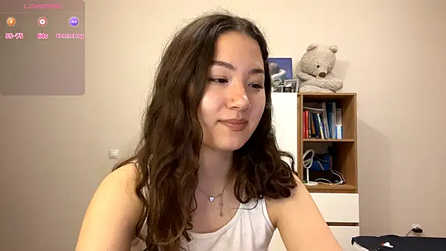 Sakuravice online show from 11.18.25