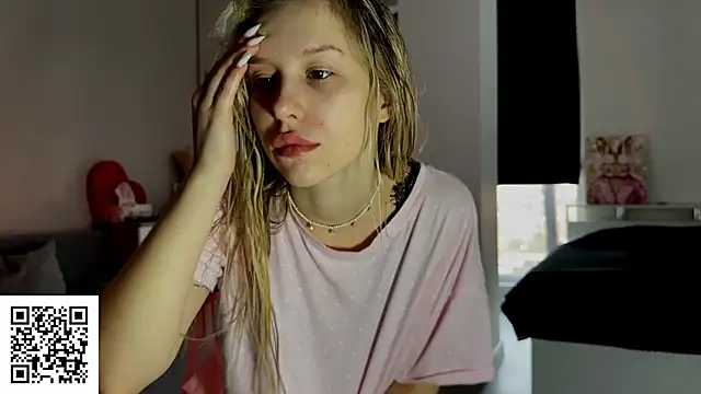 ElysiaXo online show from 11.26.25