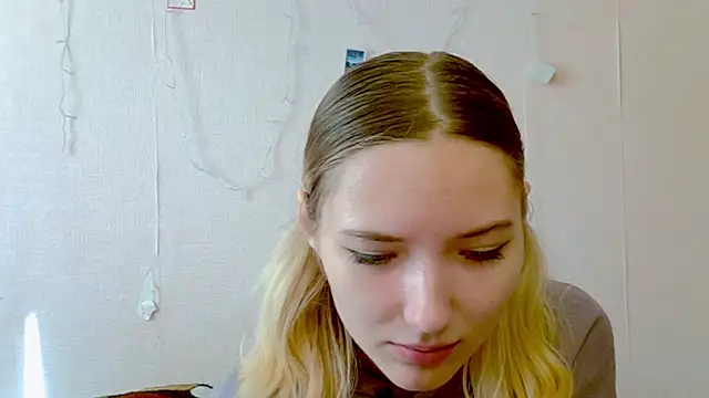  kikiclark   online show from 09.27.25