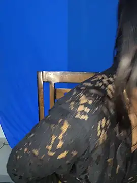 Snapshot of DesiSexyMonika chatting on 09.21.25 DesiSexyMonika online show from 09.21.25