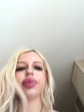 Steffi Snowbunny online show from 06.18.26