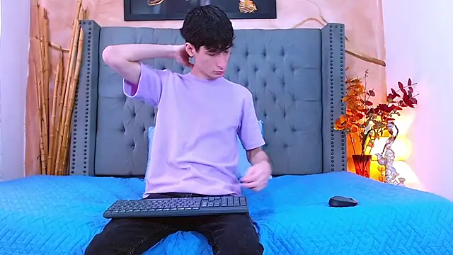 Luke Carter online show from 12.17.25