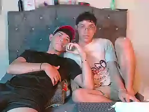 Snapshot of logan_willyams_ chatting on 09.17.25 logan willyams online show from 09.17.25