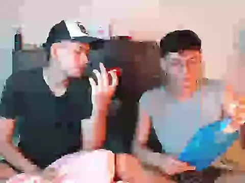 Snapshot of logan_willyams_ chatting on 10.02.25 logan willyams online show from 10.02.25