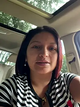 Snapshot of pocahonta69mermaid chatting on 09.11.25 pocahonta69mermaid online show from 09.11.25