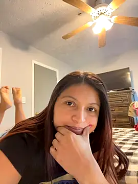 Snapshot of pocahonta69mermaid chatting on 10.09.25 pocahonta69mermaid online show from 10.09.25