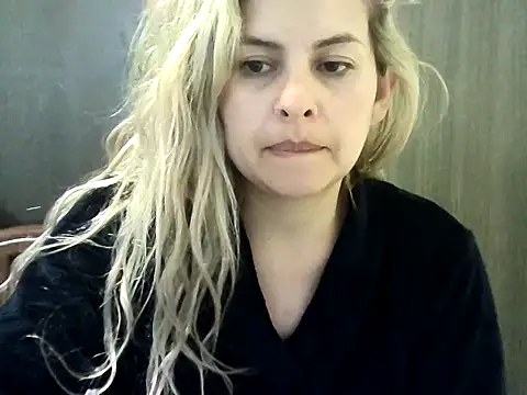 Valery  Rouse  online show from 10.26.25