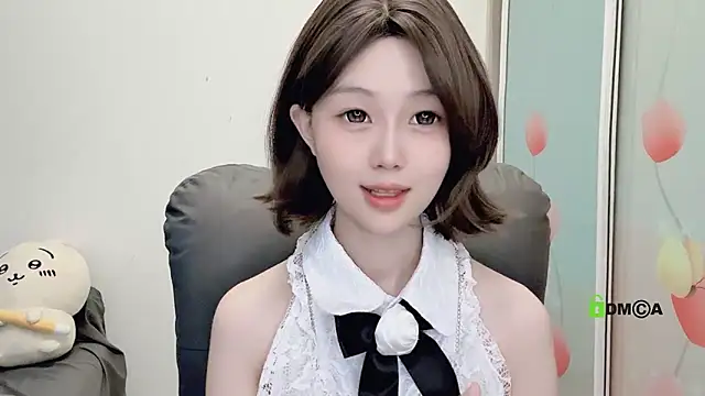 gummy-candy online show from 10.10.25