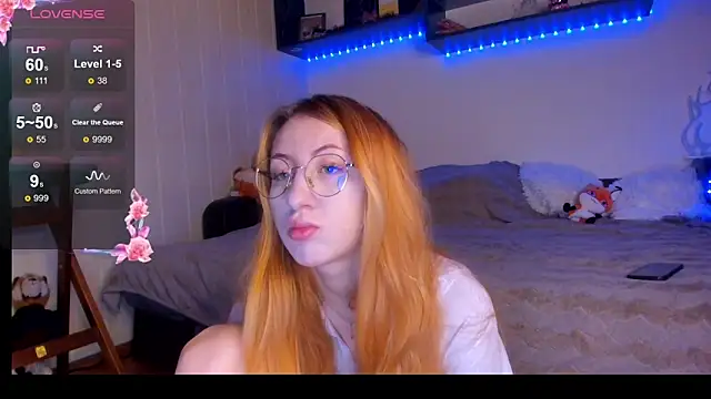 DaddysLittleSlutfox online show from 12.15.25