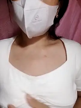 Snapshot of VanGau031694 chatting on 09.09.25 VanGau031694 online show from 09.09.25