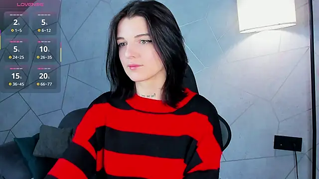 Snapshot of Lynn_Martin chatting on 11.08.25 Lynn Martin online show from 11.08.25