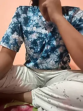 Hott Archana online show from 10.14.25