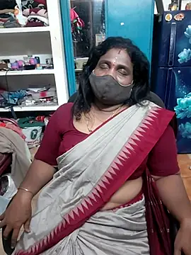 Snapshot of Tamil_Kavitha10 chatting on 05.09.26 Tamil Kavitha10 online show from 05.09.26