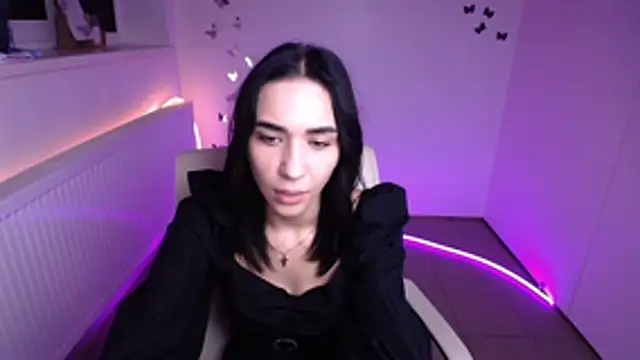 Bella Night4 online show from 10.28.25