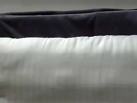 Riva arora01 online show from 11.17.25