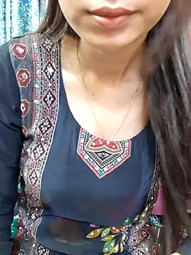 Snapshot of siya_rani67 chatting on 06.14.26 siya rani67 online show from 06.14.26
