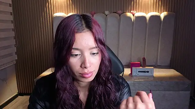  Mia Evans 1 online show from 07.28.26