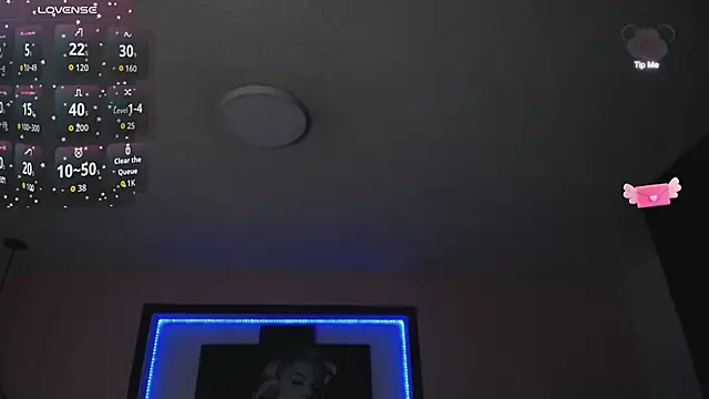  Charlotte Collins  online show from 11.16.25