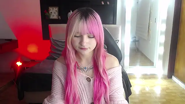  Charlotte Collins  online show from 07.03.26