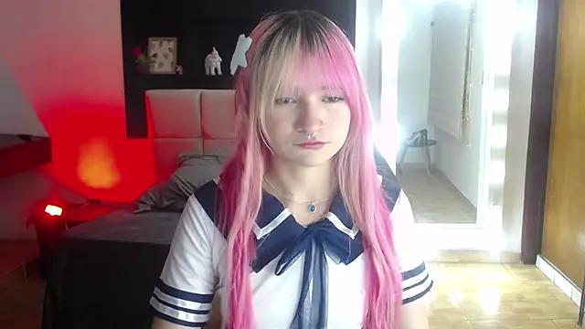  Charlotte Collins  online show from 07.08.26